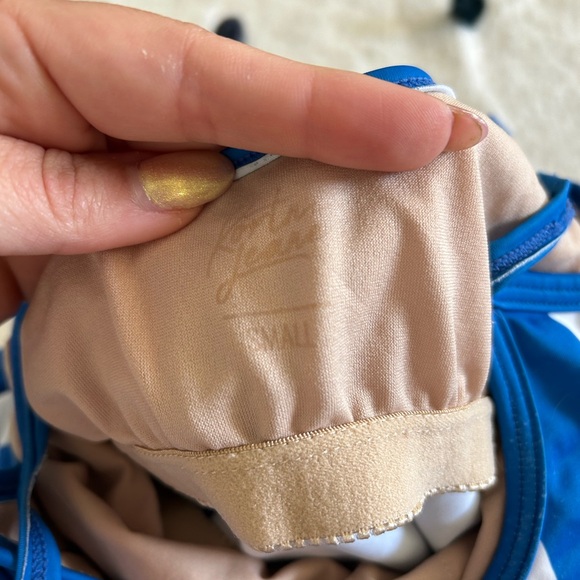 Small KJ blue stripe tie shoulder - Picture 3 of 5